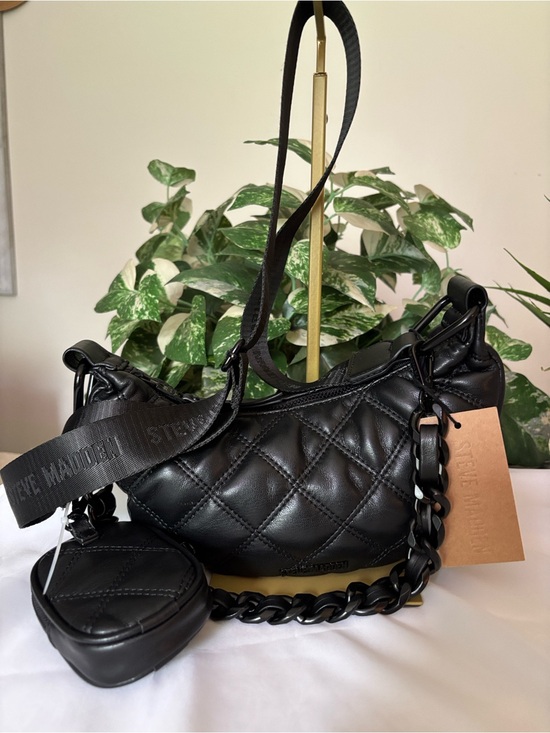 Steve Madden Handbags - Steve Madden Black Quilted Shoulder Bag with Chain and Mini Pouch